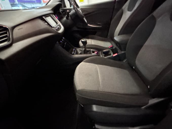 2025 Vauxhall Grandland X