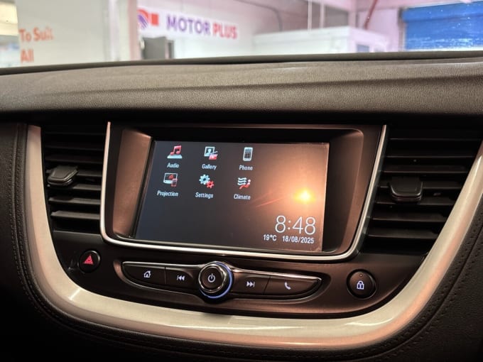 2025 Vauxhall Grandland X