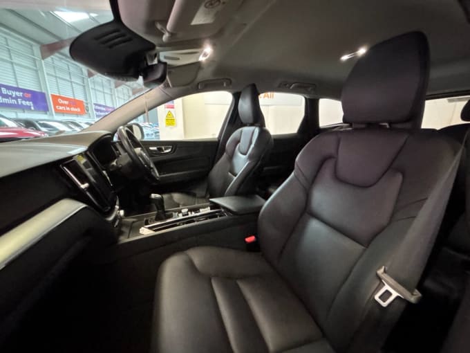 2025 Volvo Xc60