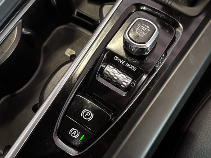 2025 Volvo Xc60
