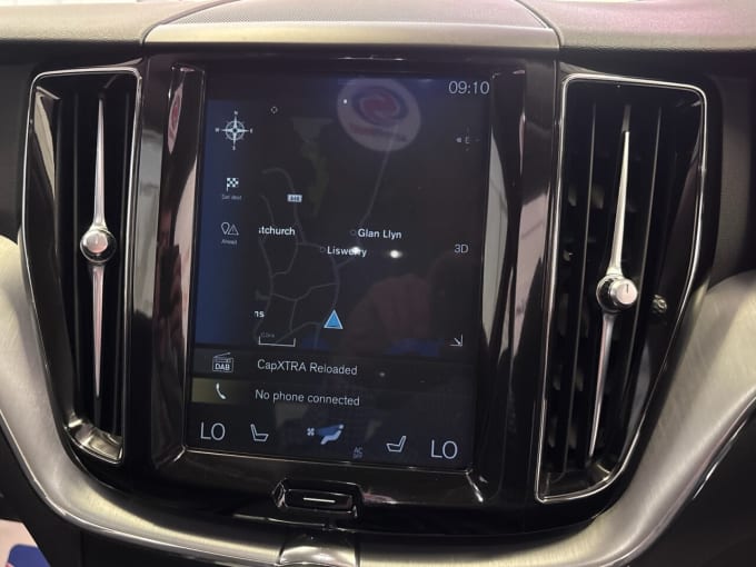 2025 Volvo Xc60