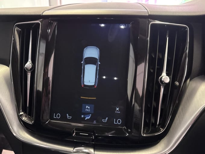 2025 Volvo Xc60