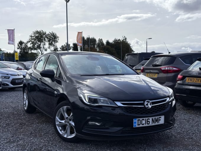 2025 Vauxhall Astra