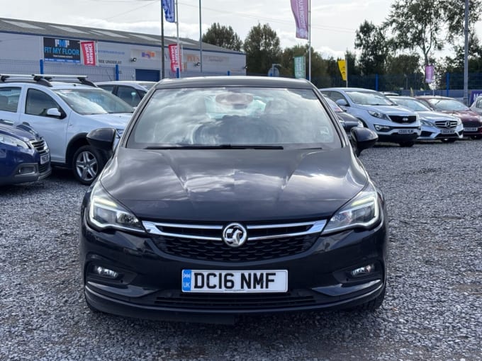 2025 Vauxhall Astra