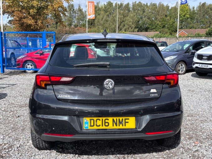 2025 Vauxhall Astra