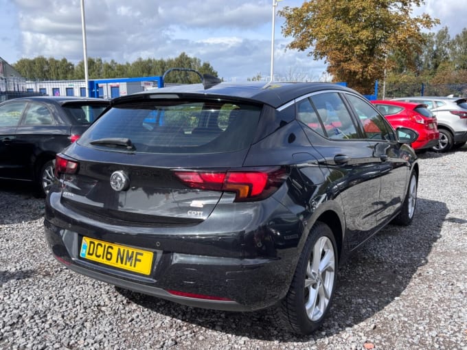 2025 Vauxhall Astra