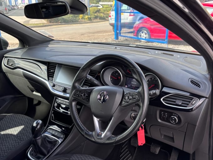 2025 Vauxhall Astra
