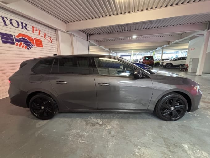 2025 Vauxhall Astra