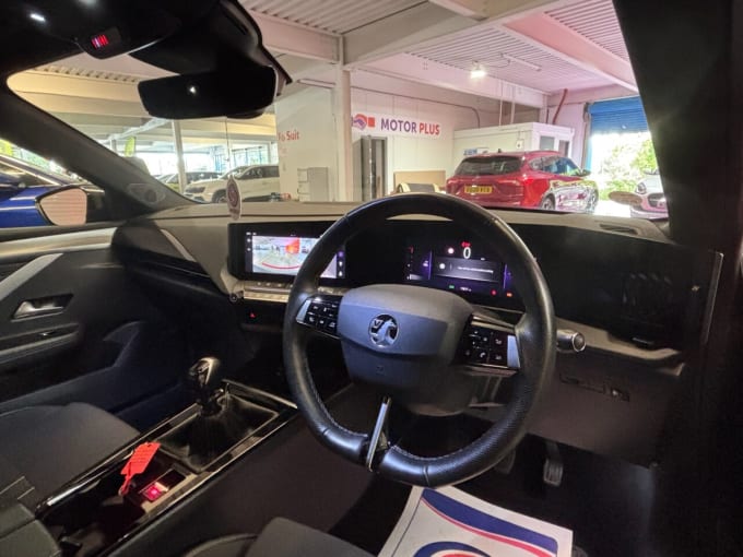 2025 Vauxhall Astra