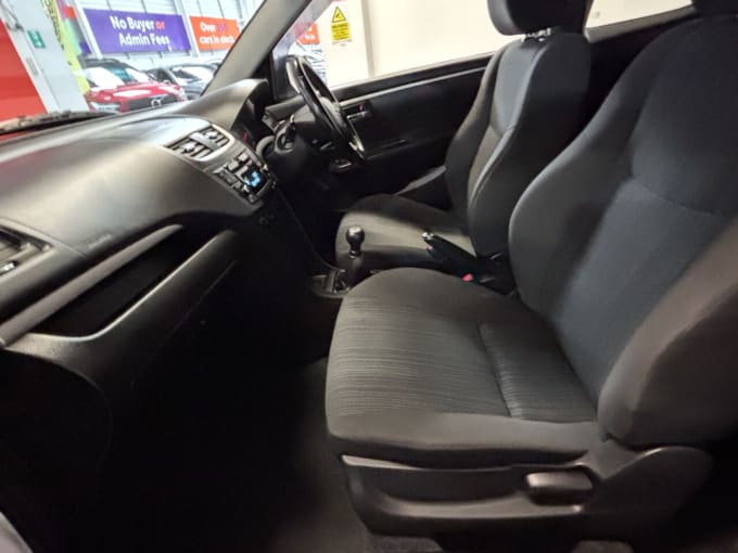 2025 Suzuki Swift