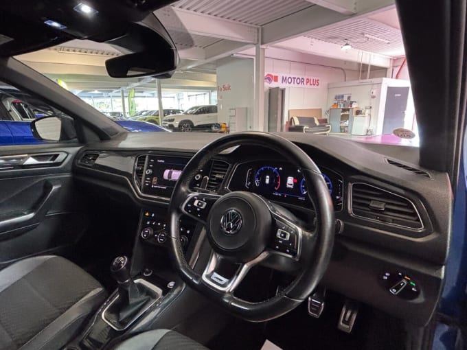2025 Volkswagen T-roc