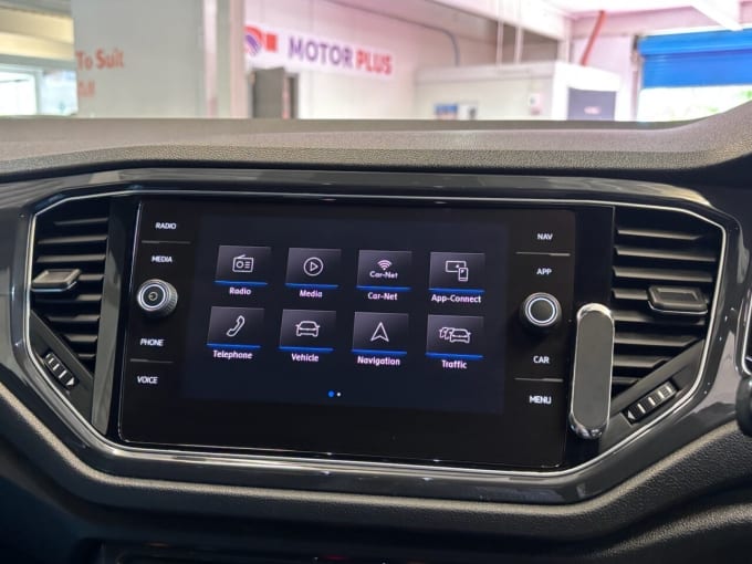 2025 Volkswagen T-roc