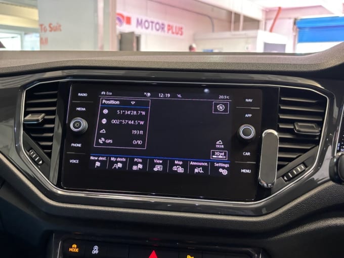 2025 Volkswagen T-roc
