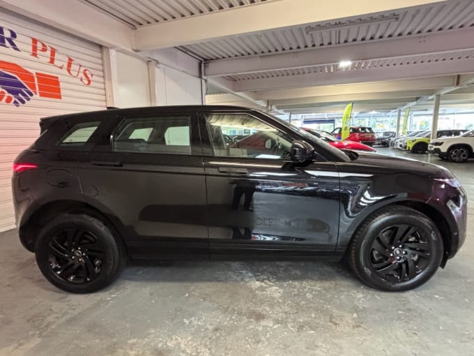 2025 Land Rover Range Rover Evoque