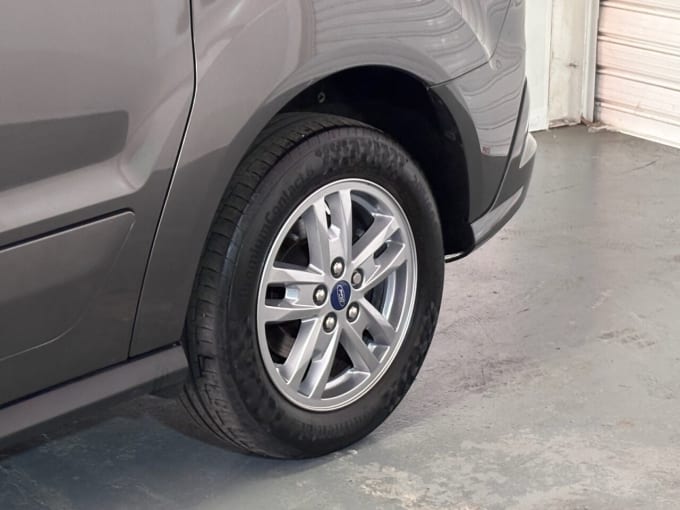 2025 Ford Grand Tourneo Connect