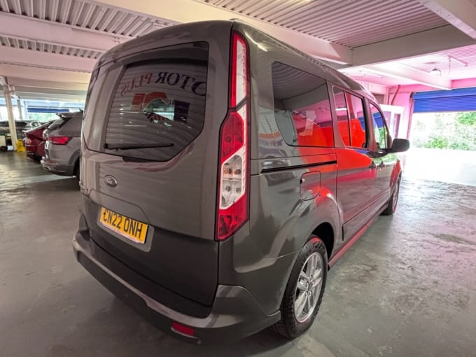 2025 Ford Grand Tourneo Connect