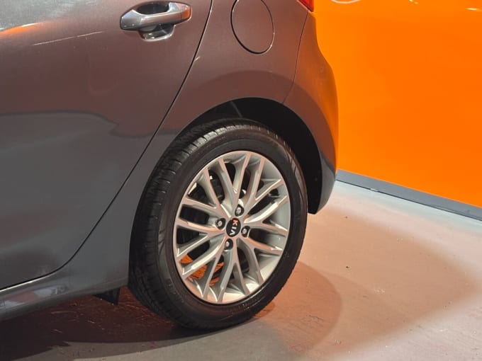 2025 Kia Rio