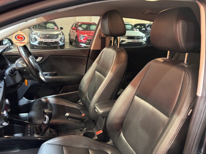 2025 Kia Rio