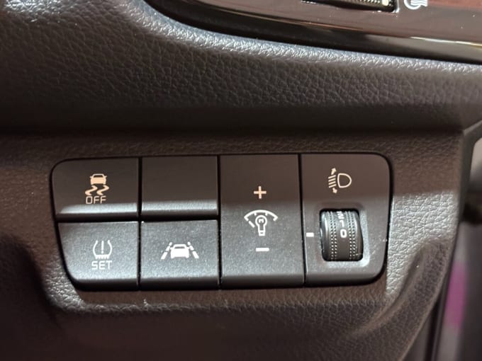 2025 Kia Rio