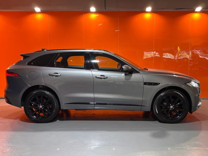 2025 Jaguar F-pace