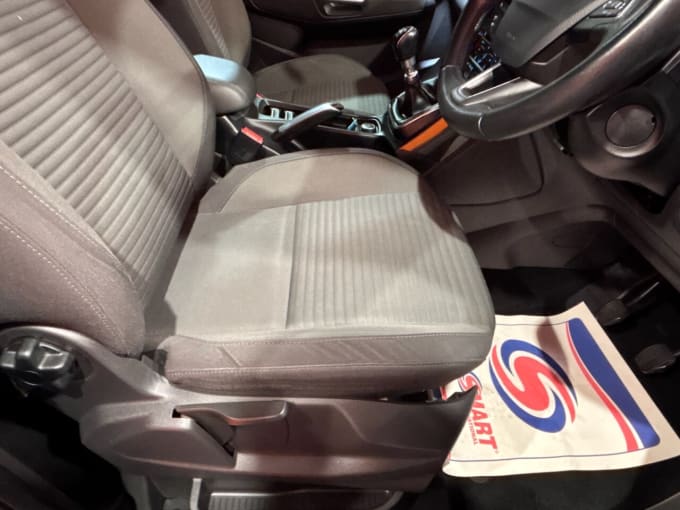 2025 Ford C-max