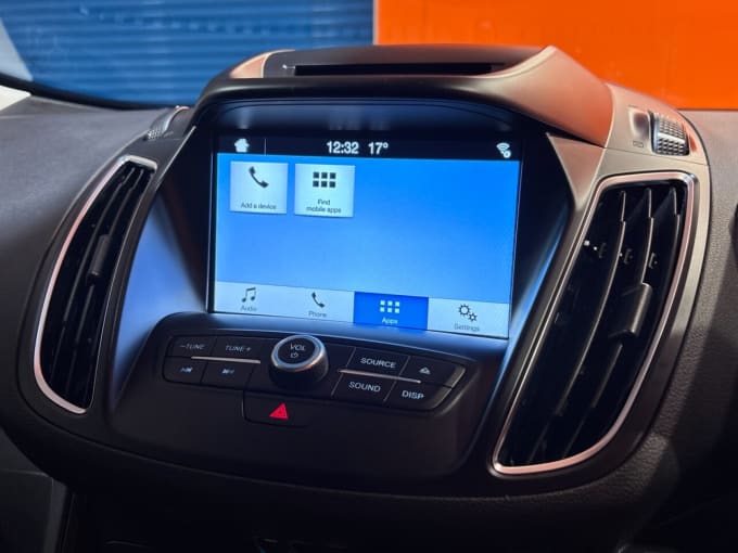 2025 Ford C-max