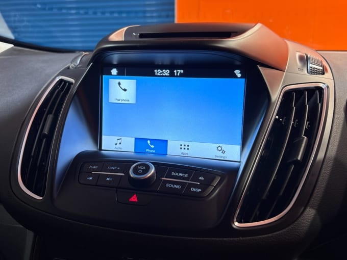 2025 Ford C-max