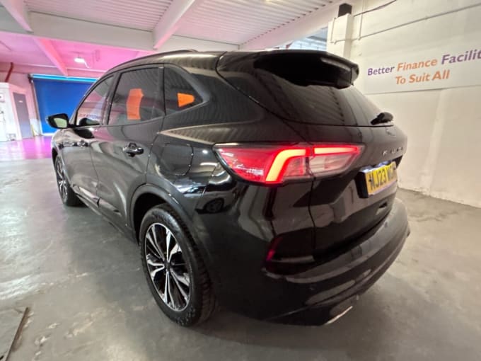 2025 Ford Kuga