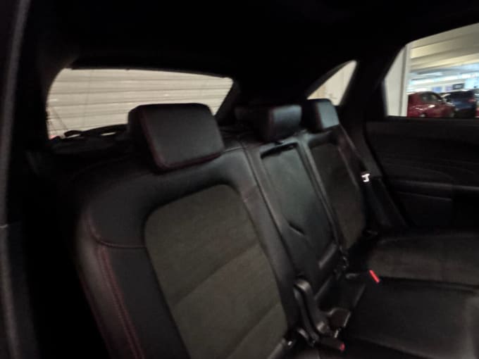2025 Ford Kuga