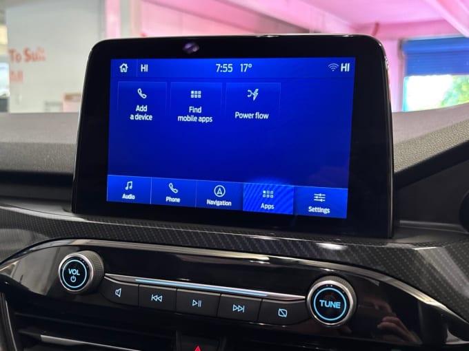 2025 Ford Kuga