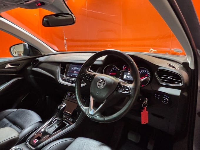 2025 Vauxhall Grandland X