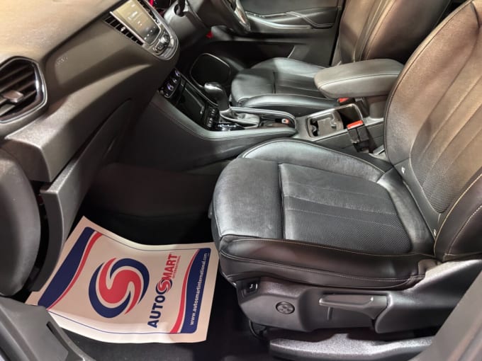 2025 Vauxhall Grandland X