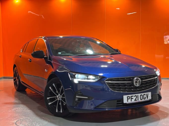 2025 Vauxhall Insignia
