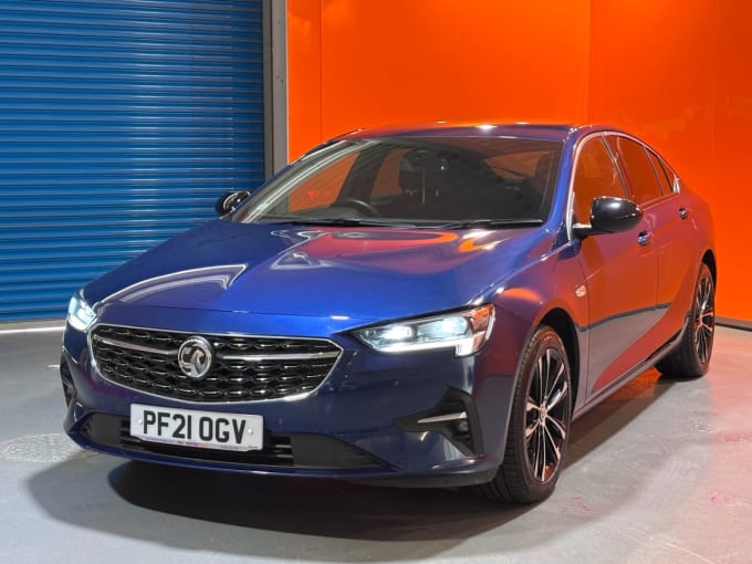 2025 Vauxhall Insignia