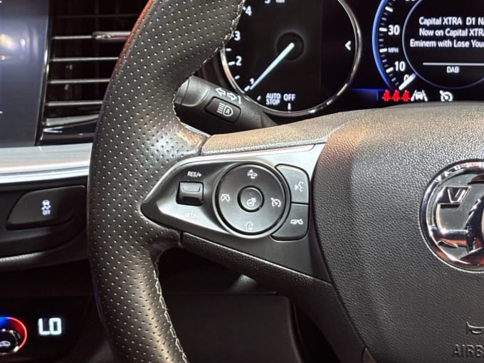 2025 Vauxhall Insignia