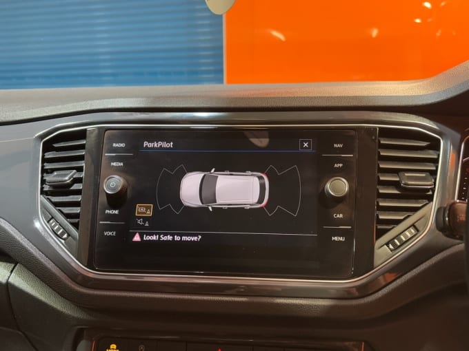 2025 Volkswagen T-roc