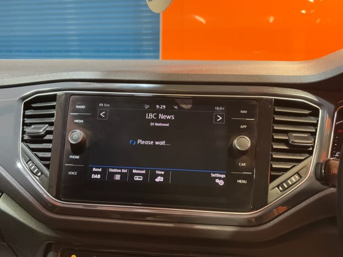 2025 Volkswagen T-roc