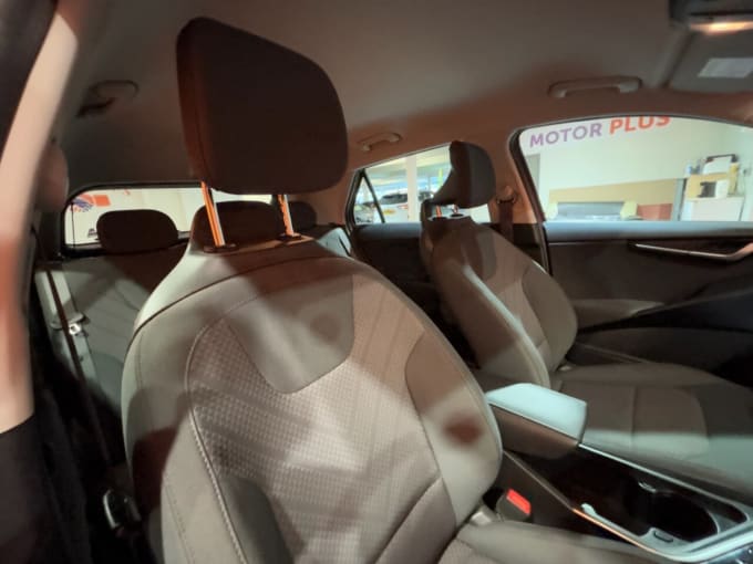 2025 Kia Niro