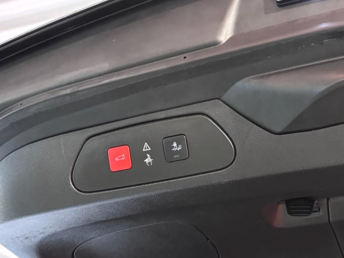2025 Vauxhall Grandland X