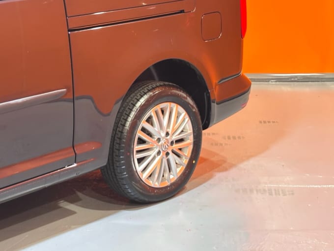 2025 Volkswagen Caddy Maxi Life