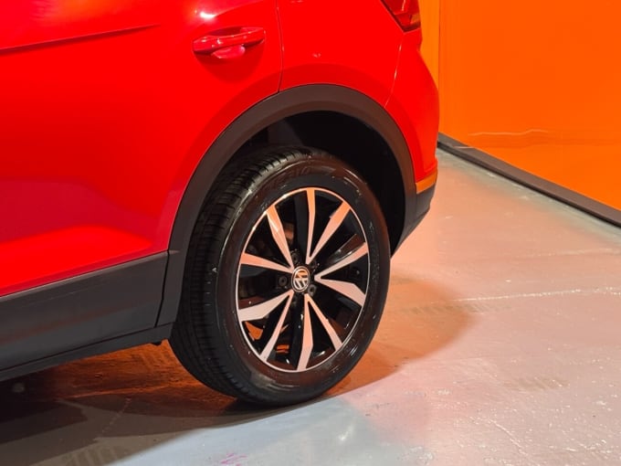 2025 Volkswagen T-roc