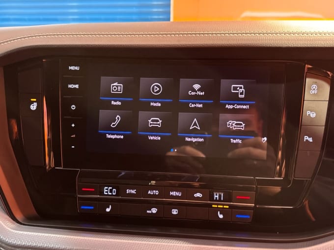 2025 Volkswagen Touareg