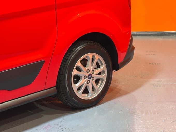 2025 Ford Grand Tourneo Connect