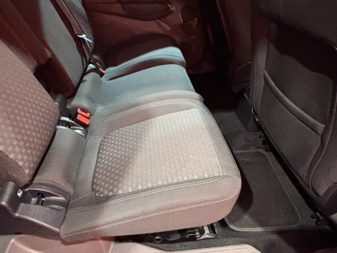 2025 Ford Grand Tourneo Connect