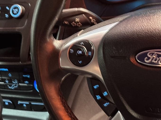 2025 Ford Grand Tourneo Connect