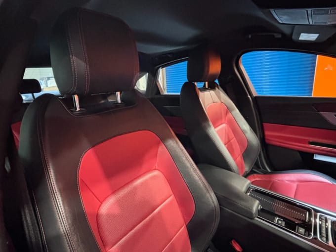 2025 Jaguar Xf
