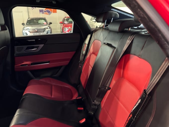 2025 Jaguar Xf