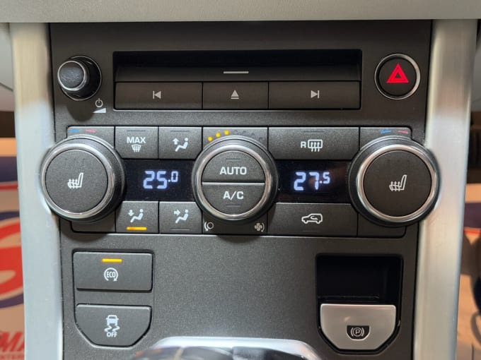 2025 Land Rover Range Rover Evoque