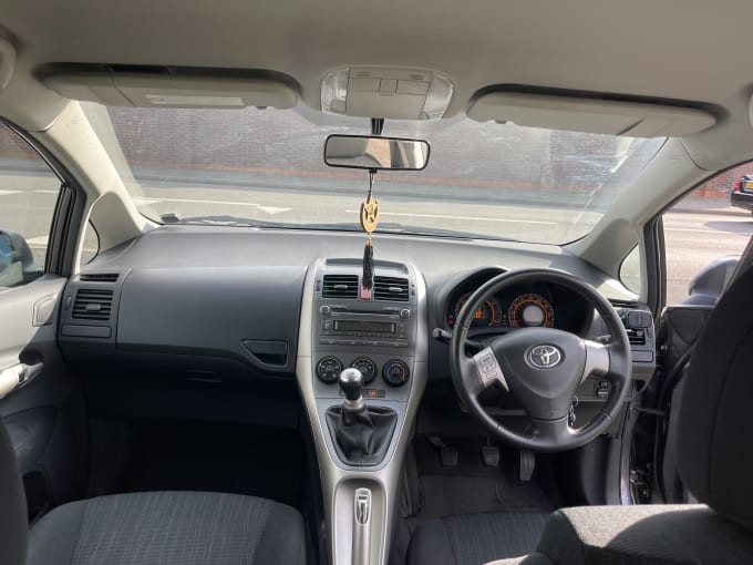 2008 Toyota Auris