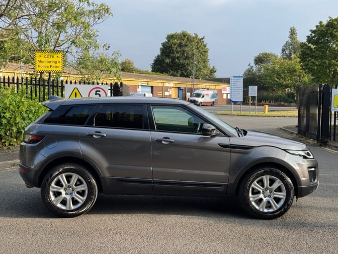 2024 Land Rover Range Rover Evoque